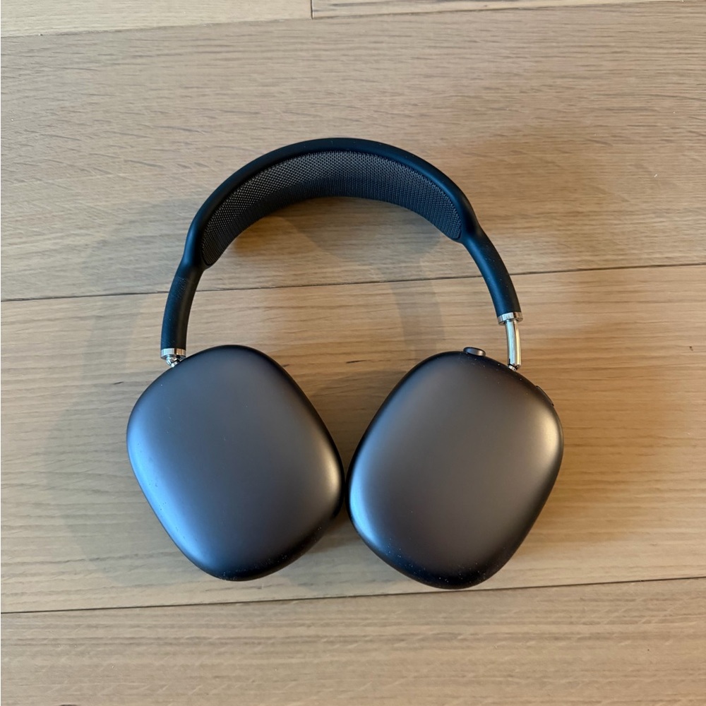 Apple AirPods Max - Space Grey
